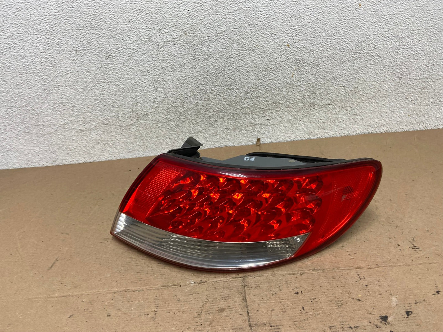 2006 2007 2008 2009 Hyundai Azera Right Passenger Tail Light AF5678 LK0