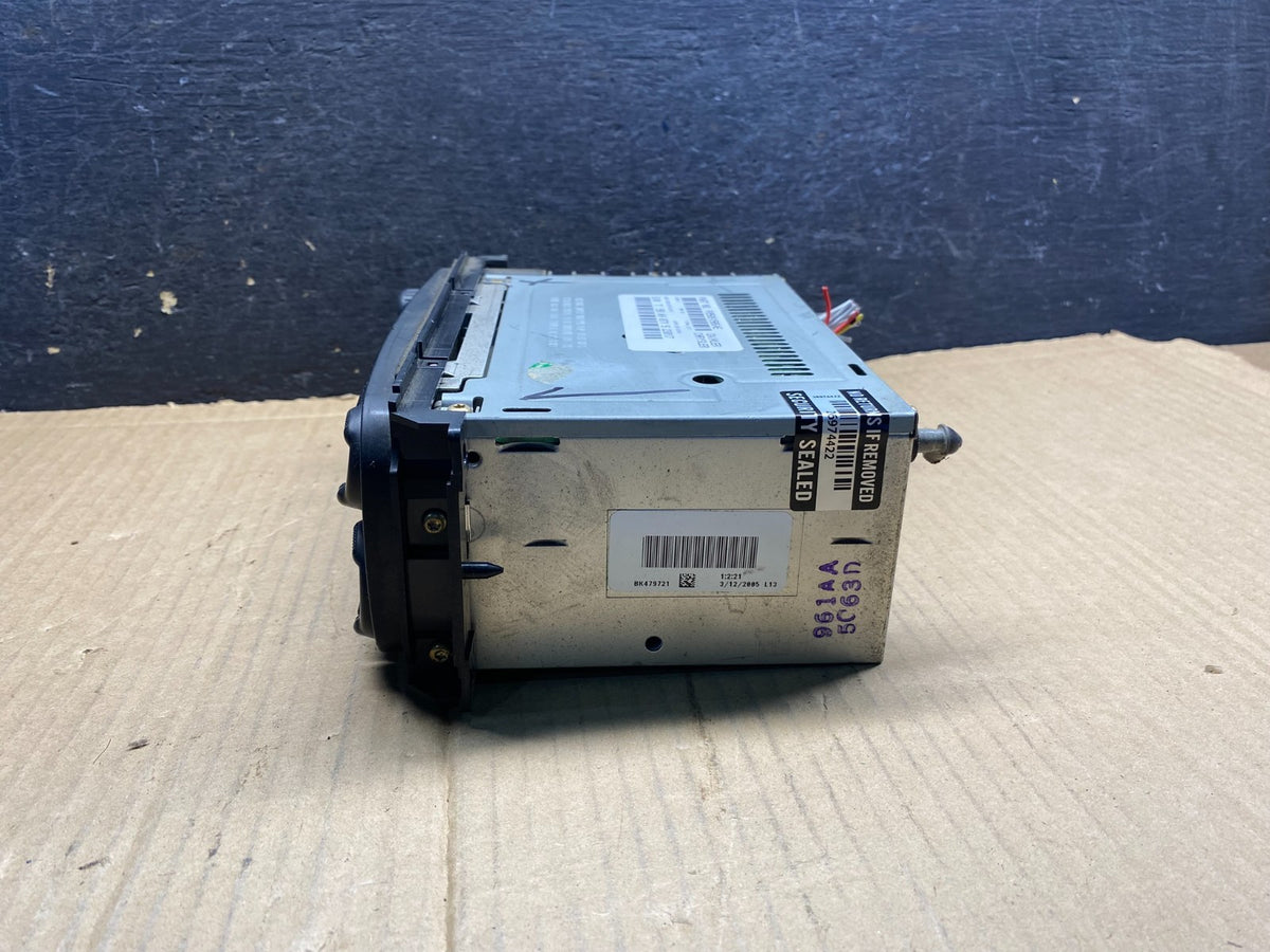 2002 - 2006 Chrysler Dodge Jeep Ram Radio CD Player AM/FM Receiver AI0212 DG1