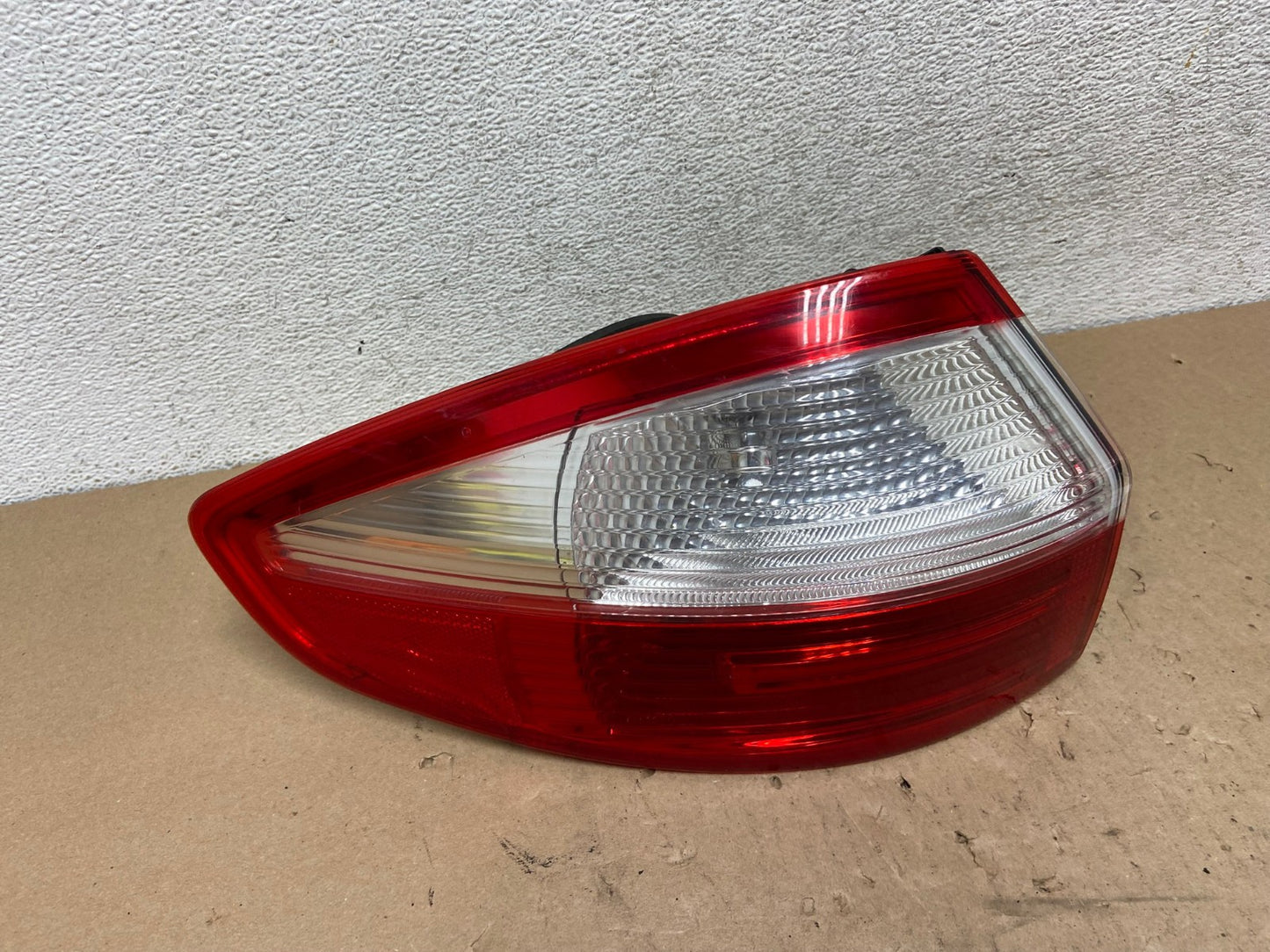 2014-2019 Ford Fiesta Left Driver LH Side Tail Light AG4173 LK0
