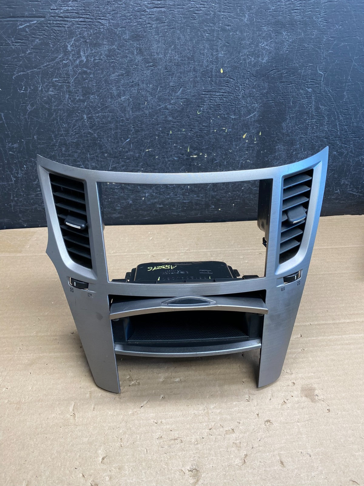 2010 - 2014 Subaru Outback Radio Console Dashboard Center Panel Trim AG5277 DG1