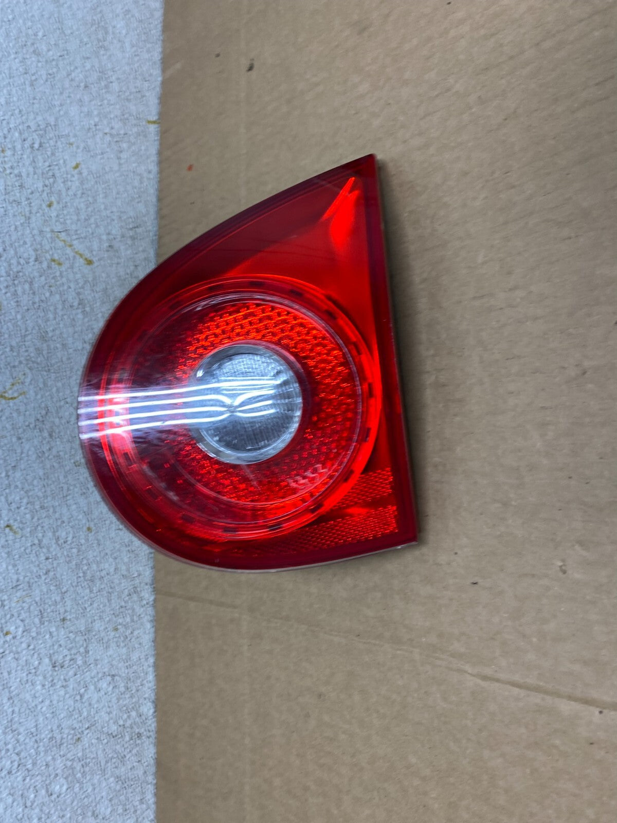 2006-2009 Volkswagen Golf Right Passenger Rh Tail Light Inner Trunk O6692 DW0