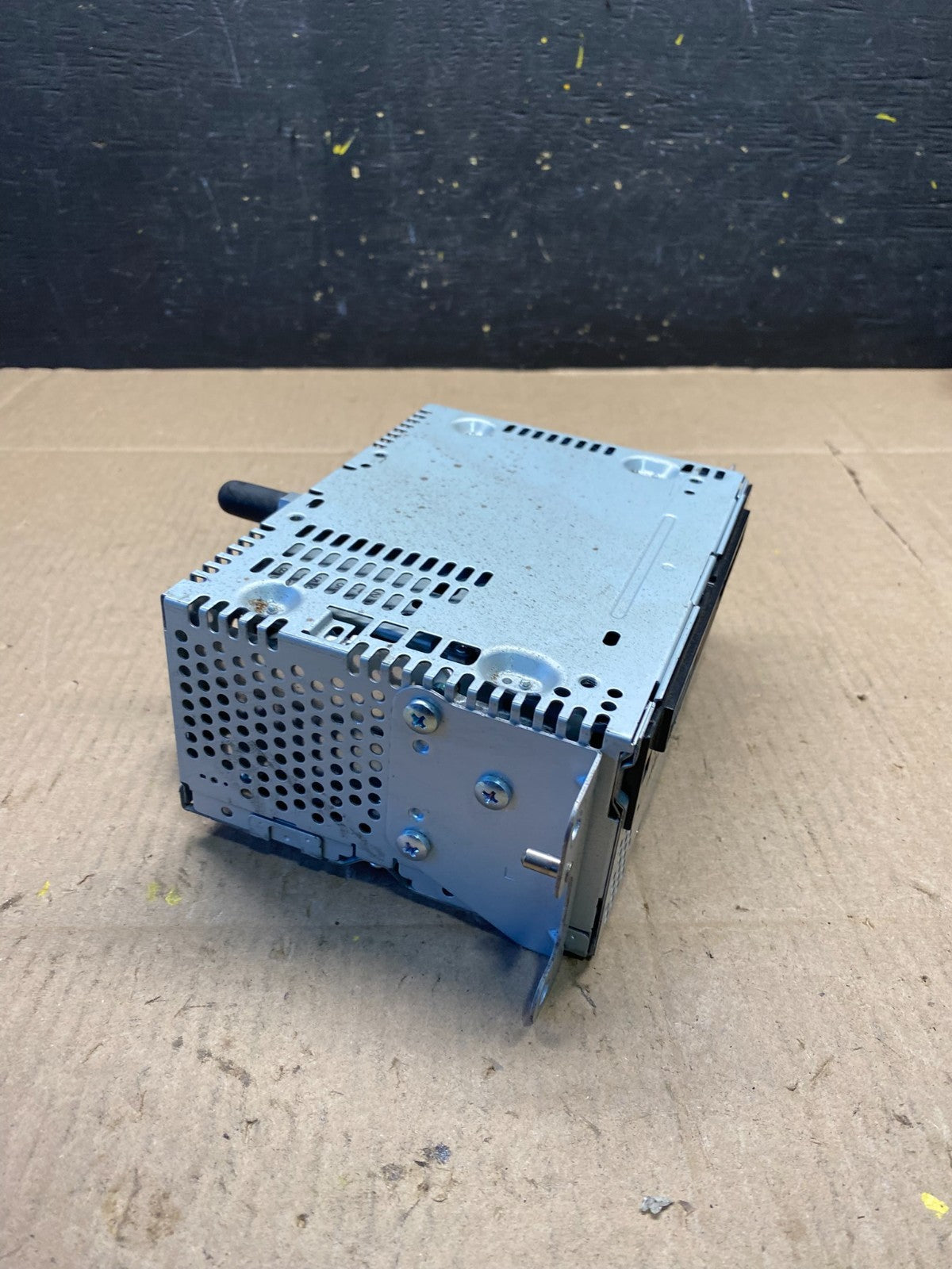 2014 2015 Ford Explorer Audio Equipment Radio Receiver AM FM CD r5981 DG1