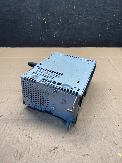 2014 2015 Ford Explorer Audio Equipment Radio Receiver AM FM CD r5981 DG1