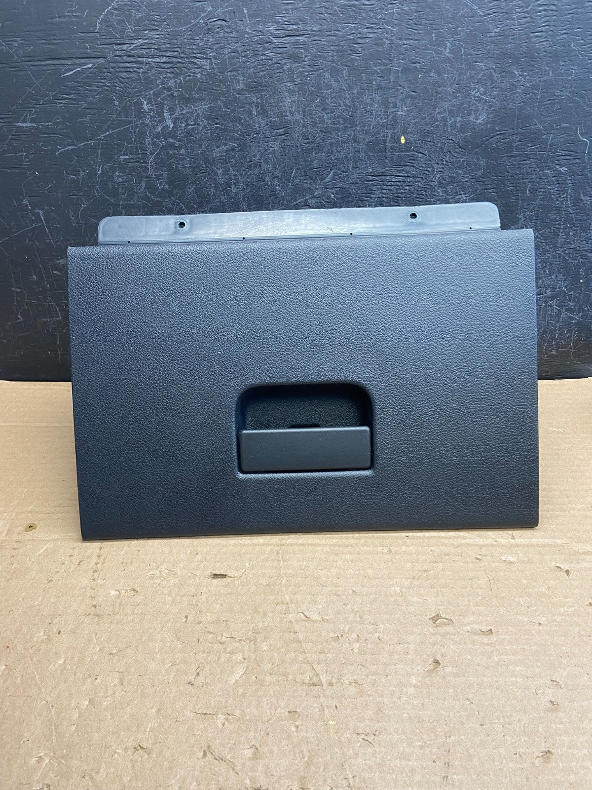 2004 to 2008 Ford F-150 Front Right Passenger Storage Glove Box af2616 DG0
