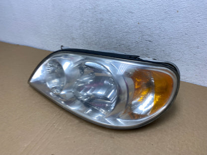 2002 to 2005 Kia Sedona Left Driver LH Side Headlight AF7281 DW1