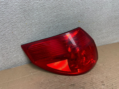 2006 to 2010 Toyota Sienna Left Driver LH Side Tail Light AA9342 LK2