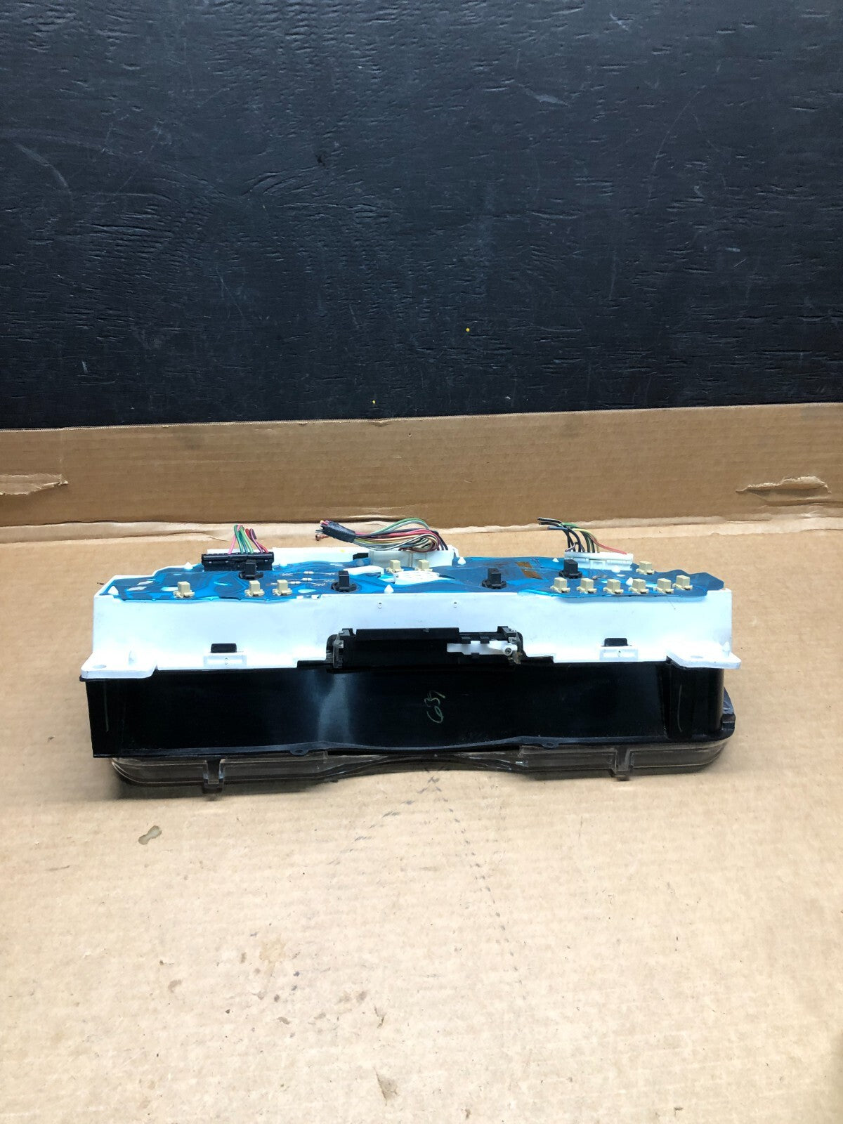 2001 to 2002 Ford Econoline E250 E350 Van Speedometer Instrument Cluster H15365