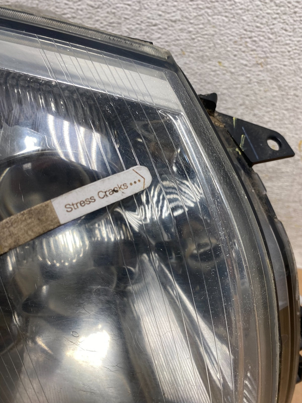 2005 - 2011 Cadillac STS Right Passenger RH Side Xenon Headlight AI5695 DW4