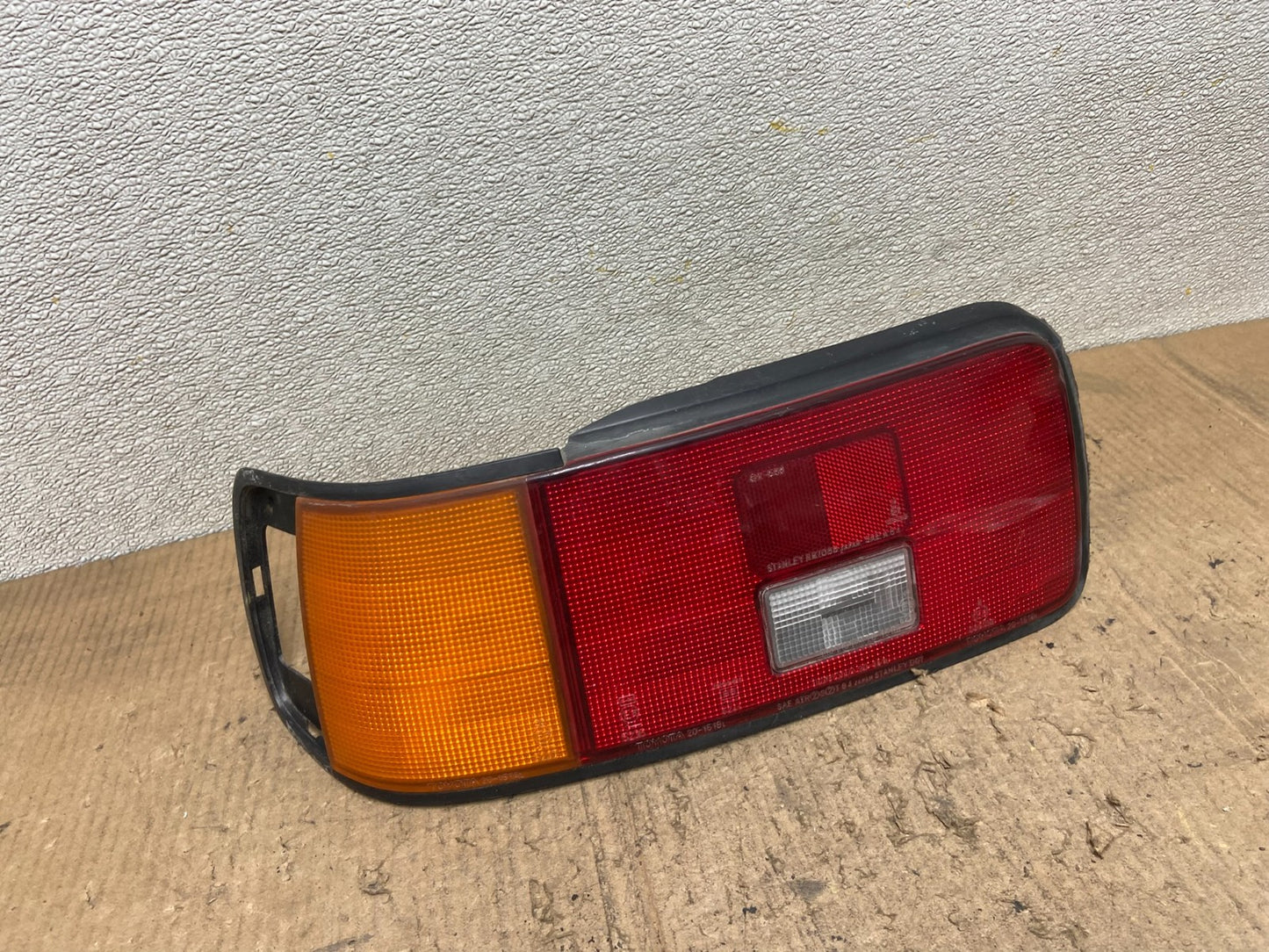 1985 to 1989  Toyota Celica Left Driver LH Side Tail Light AA8578 DG0