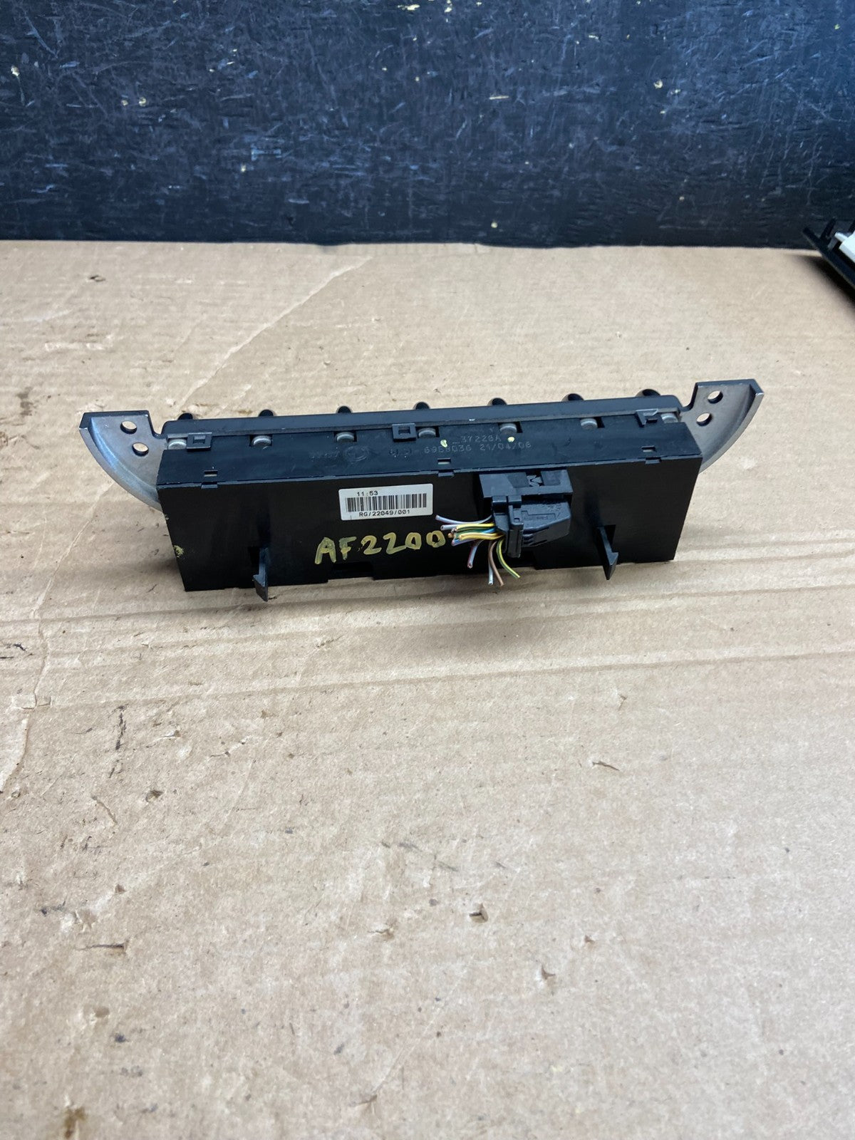 2002 - 2008 Mini Cooper Center Window Control Lock Switches Panel AF2200 DG3