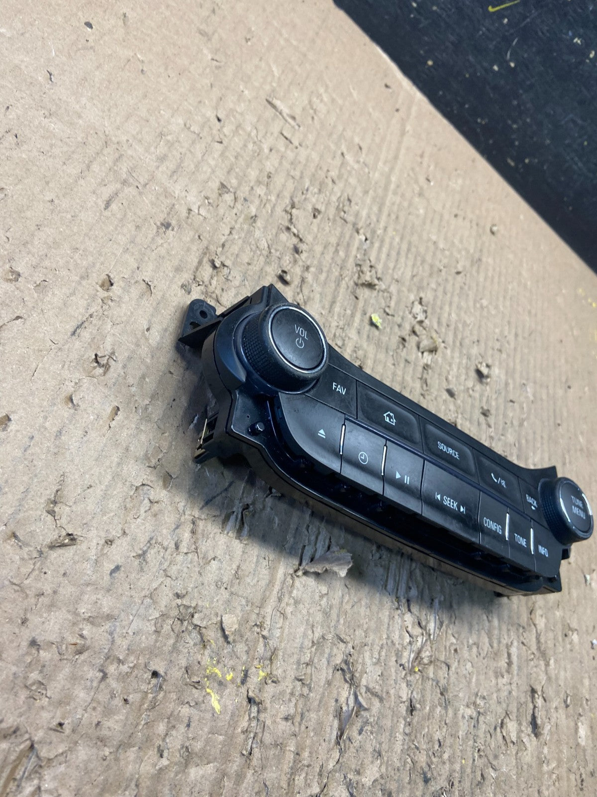 2013 2014 2015 Chevrolet Malibu AM FM Radio Control Panel Oem T1762 DG1