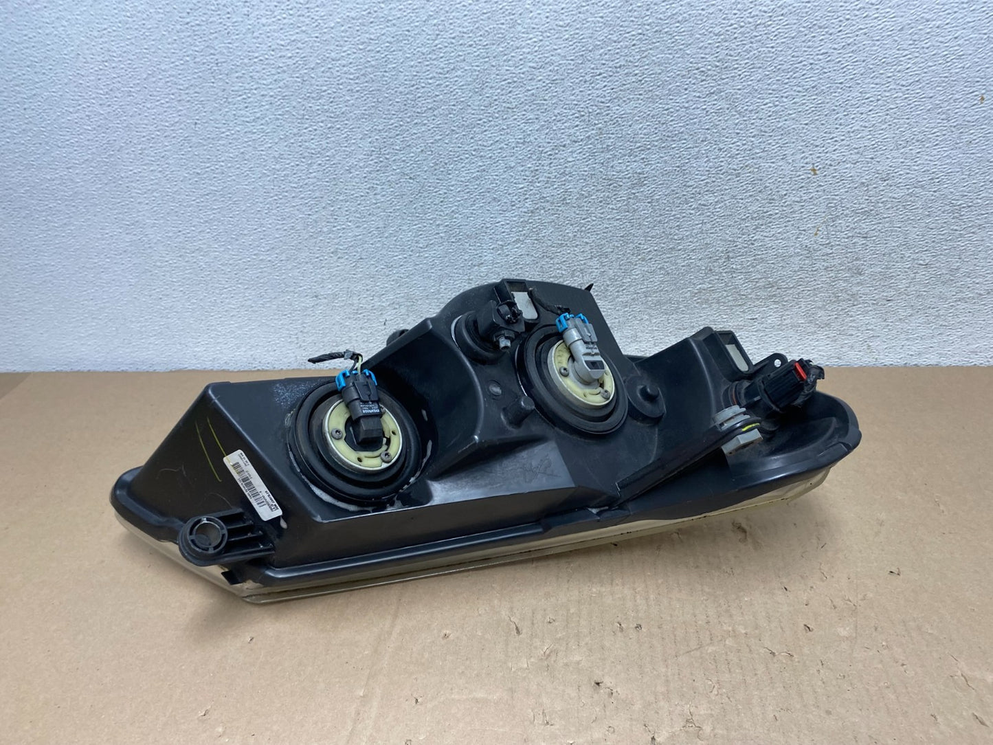 2007 to 2010 Chrysler Sebring Left Driver LH Side Headlight AG6743 DW9