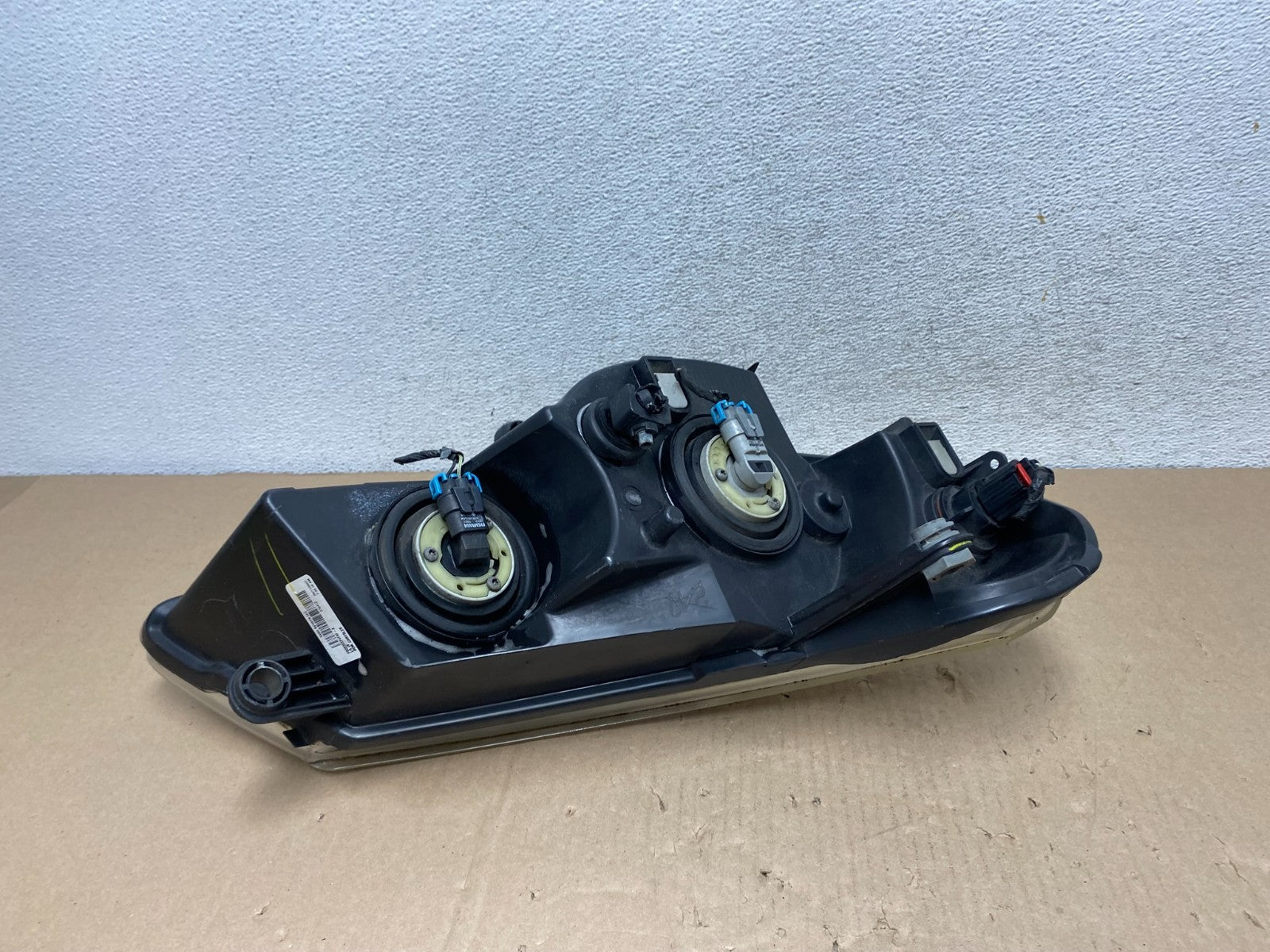 2007 to 2010 Chrysler Sebring Left Driver LH Side Headlight AG6743 DW9