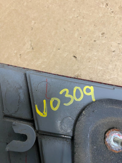 2005 2006 2007 Honda Odyssey Inner Right Passenger RH Tail Light V0309 DW7