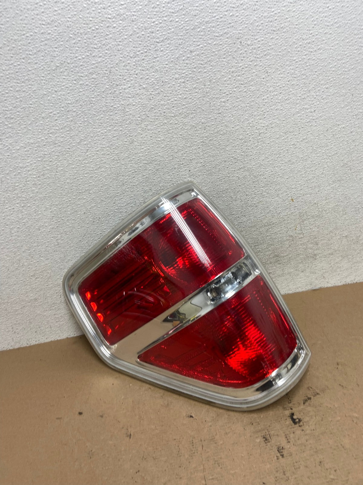 2009 to 2014 Ford F150 F-150 Left Driver LH Side Tail Light AF4540 LK2