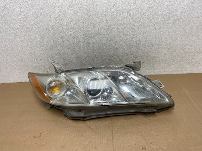 2007 - 2009 Toyota Camry Halogen Right Passenger Headlight AG4559 DW0