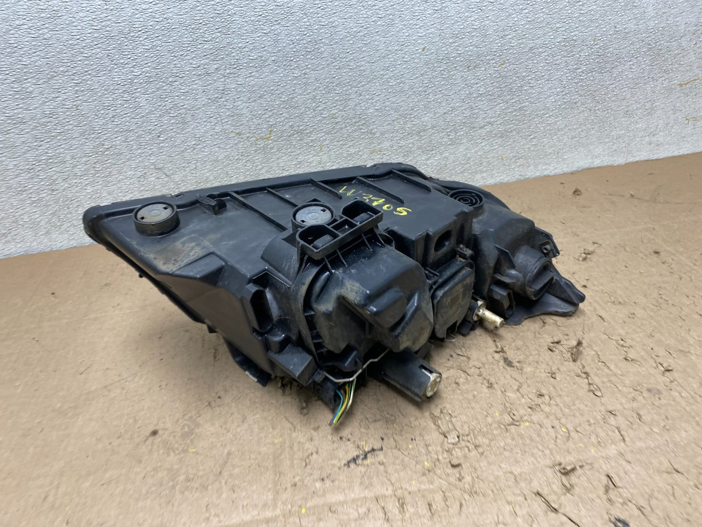 2009-2011 Bmw 3 Series 328i 4/D Sedan Left Driver Headlight Halogen W3705 DW7