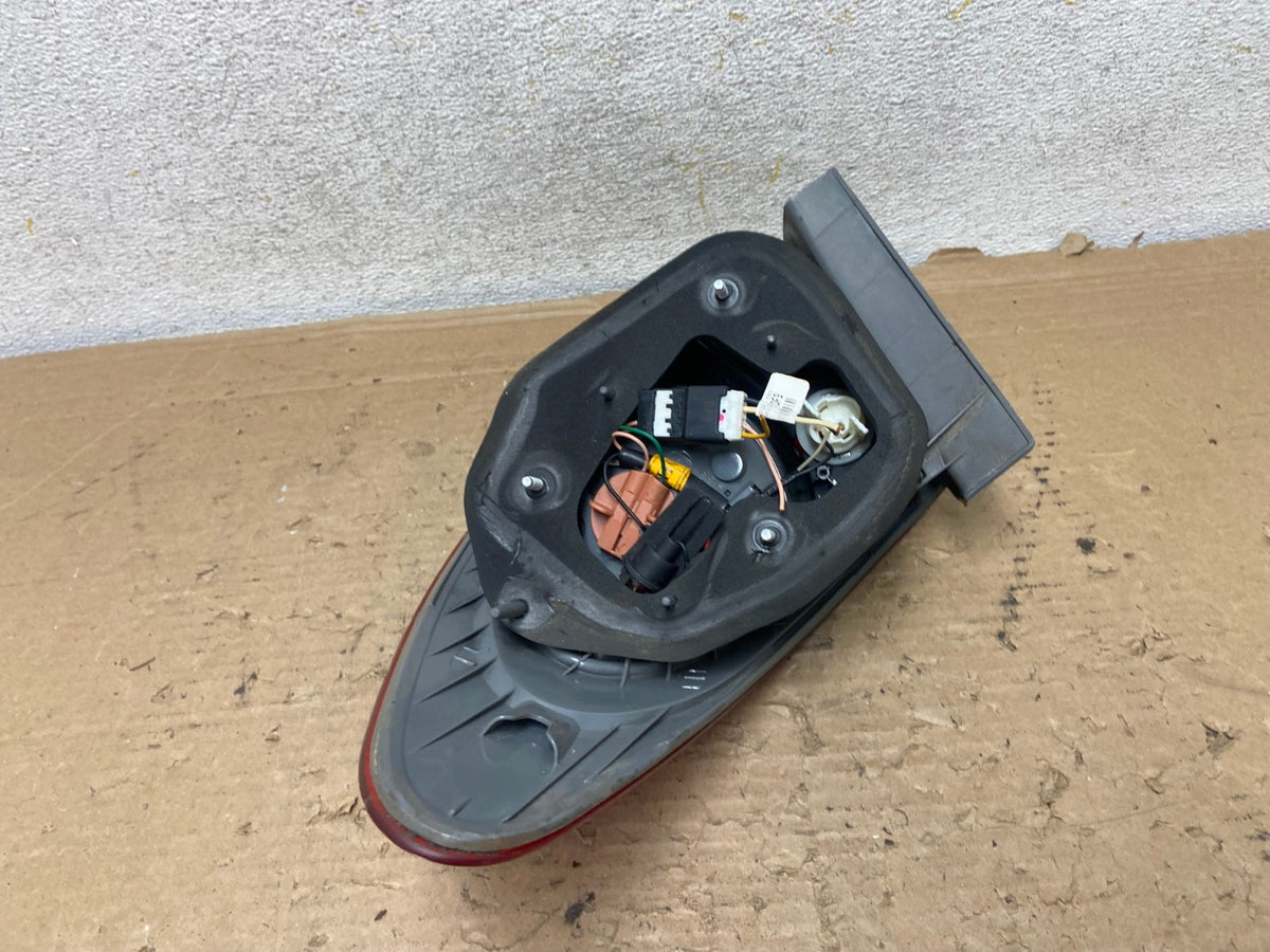 2007 to 2010 Hyundai Elantra Sedan Left Driver Side Tail Light AH9241 LK3