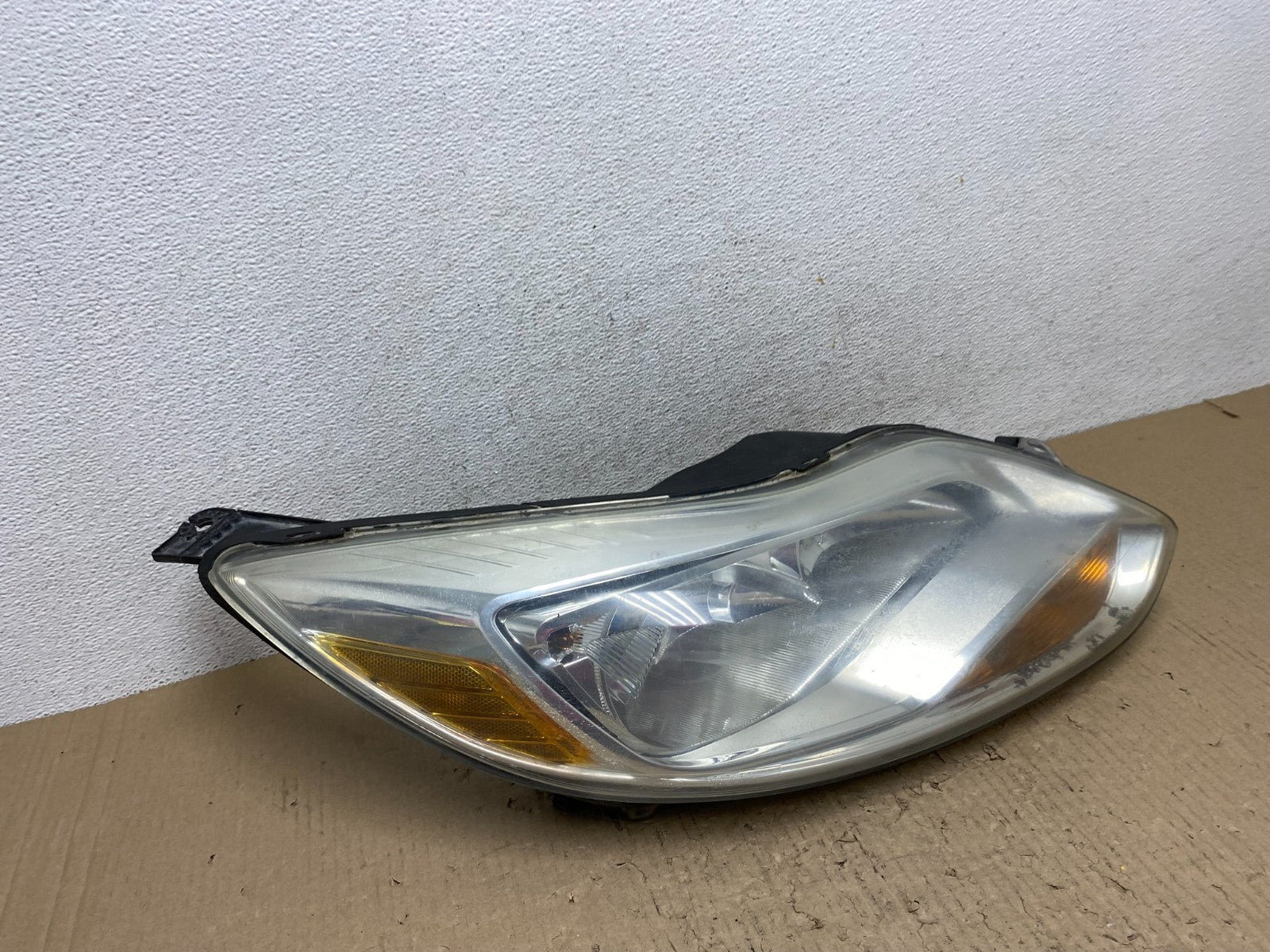 2012 2013 2014 Ford Focus Right Passenger Rh Side Headlight AF2831 DW2