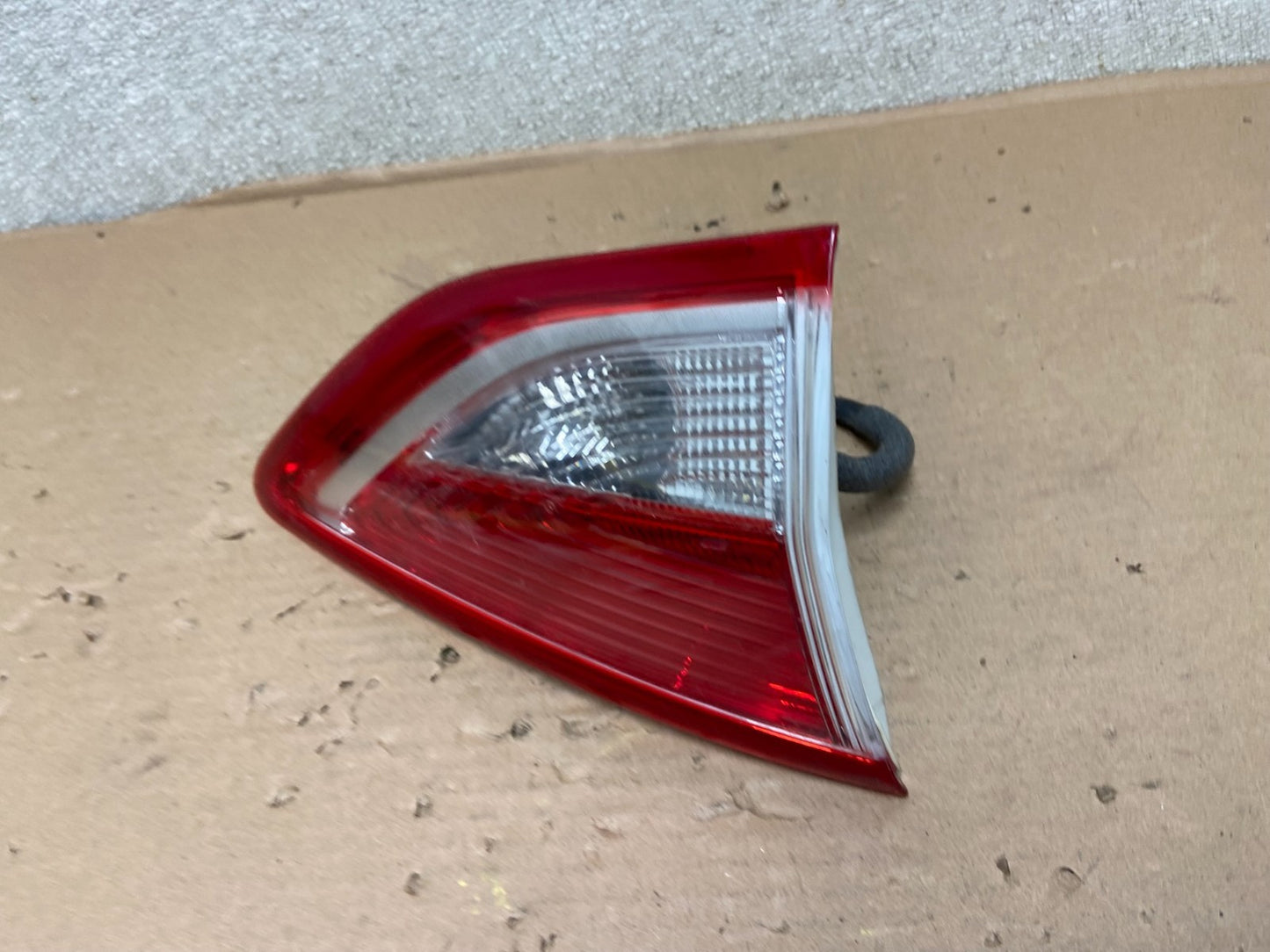 2013 to 2016 Ford Escape Left Driver LH Side Inner Tail Light OEM AB0074 LK1