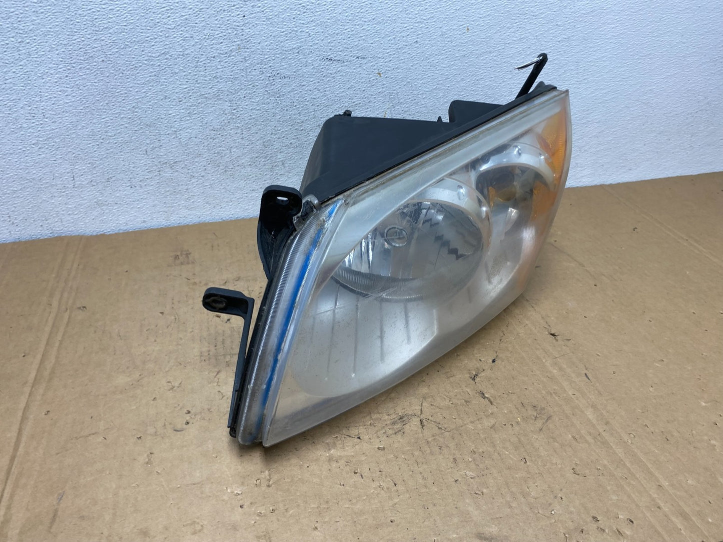 2007-2012 Dodge Caliber Left Driver LH Headlight Halogen AD3045 DW2