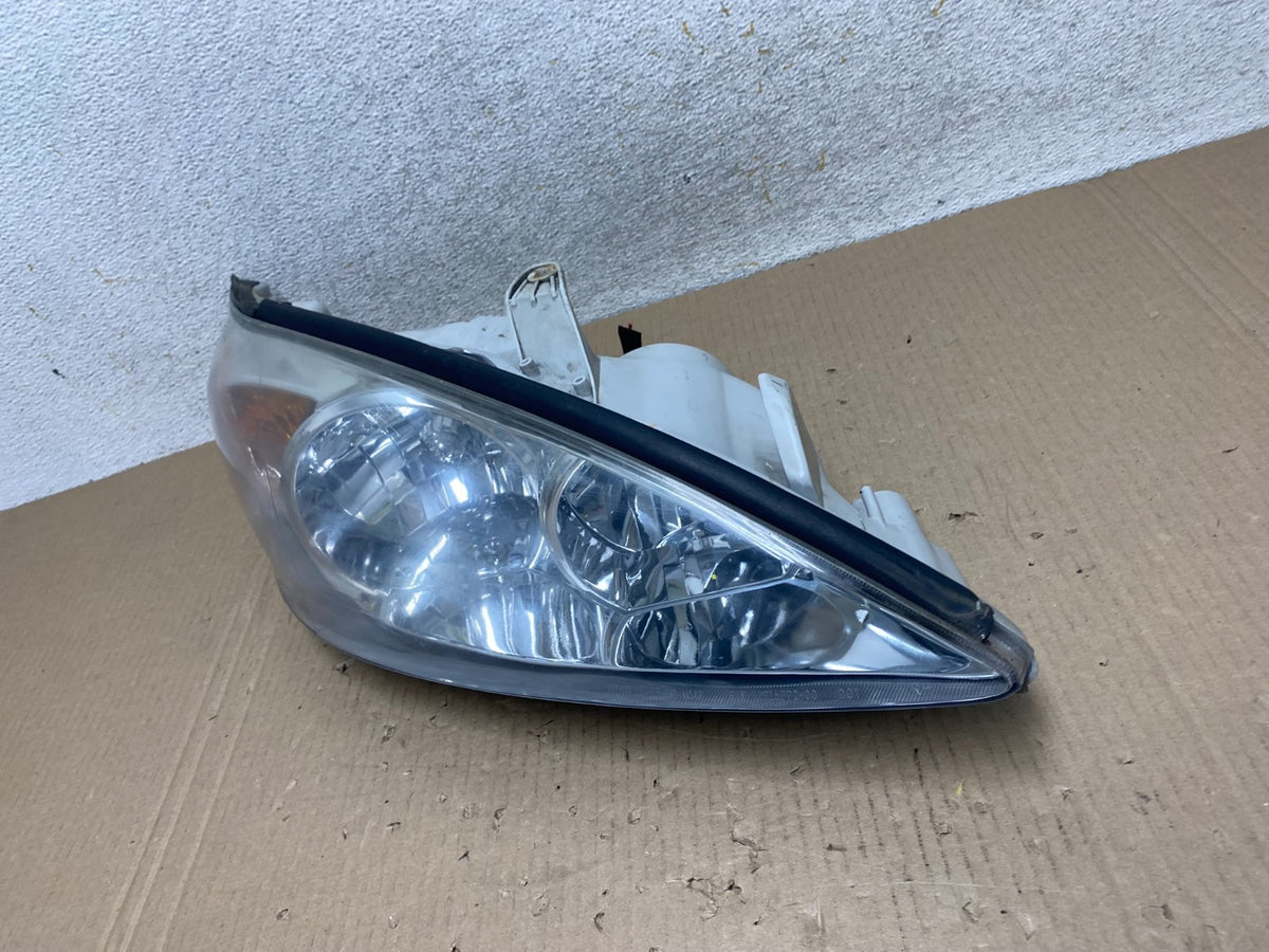 2002 to 2004 Toyota Camry Halogen Headlight Right Passenger Rh DEPO AI9591 LK1