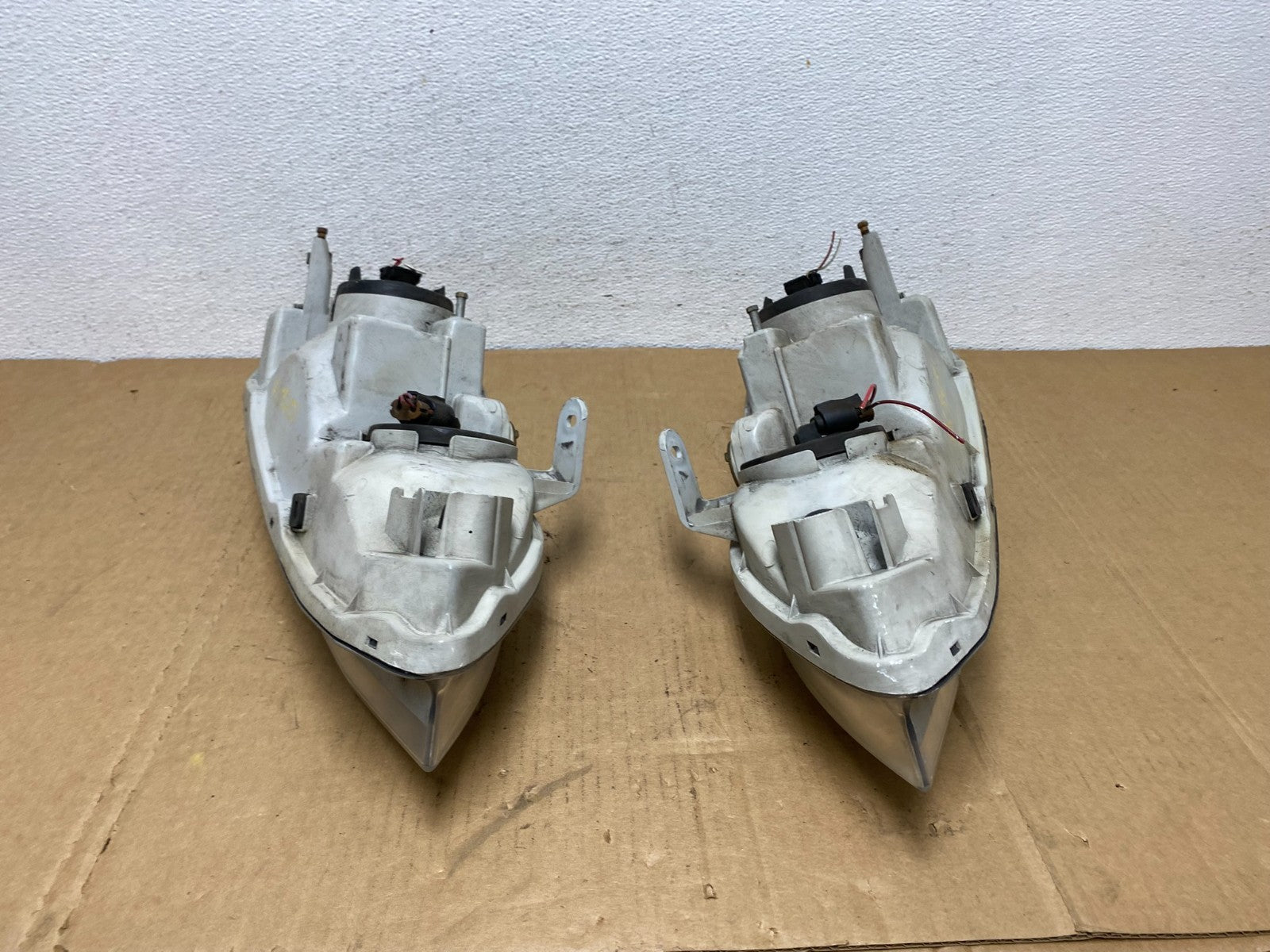 1997-2001 Lexus Es300 Left+Right Headlights Halogen AC8451 DW8