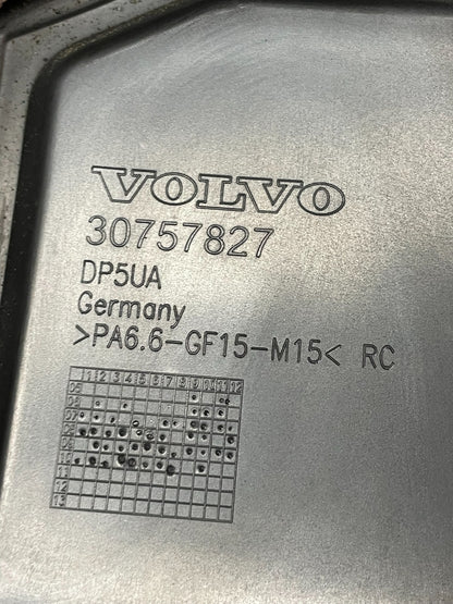 2007 to 2014 Volvo XC90 OEM 3.2L Upper Top Engine Motor Dust Cover Oem Z3379 DG7