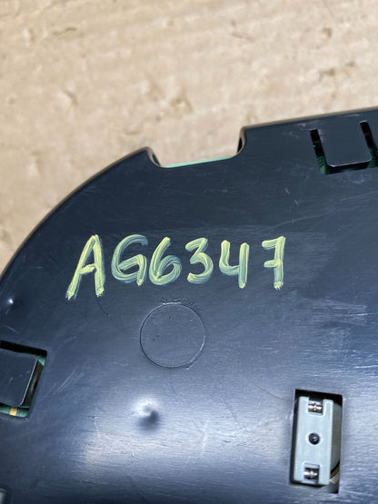 2002 GMC Yukon Speedometer Cluster Gauge AG6347 DG7