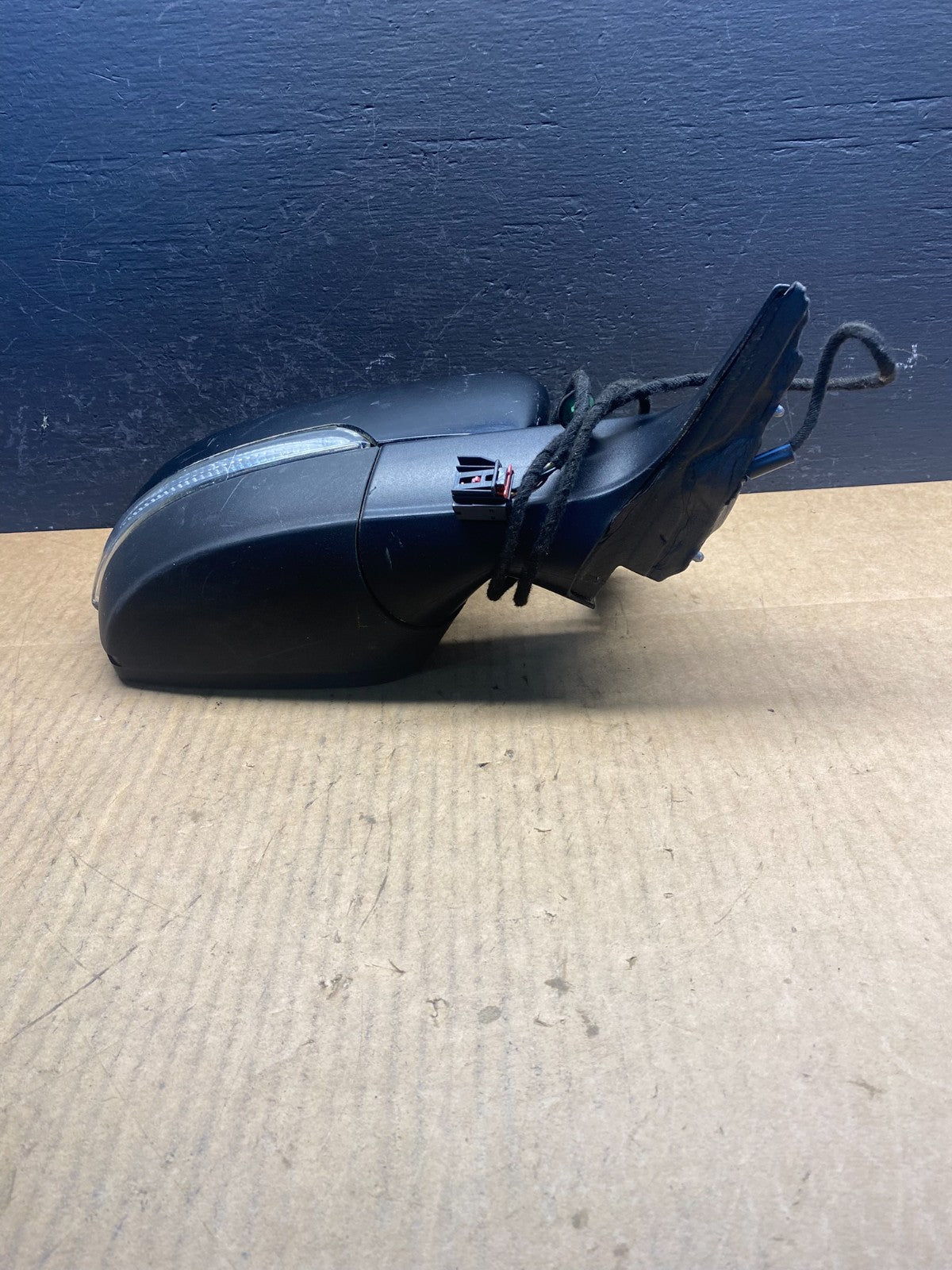 2011-2016 Volkswagen Jetta Sedan Right Passenger Side View Door Mirror AC2871 DW3