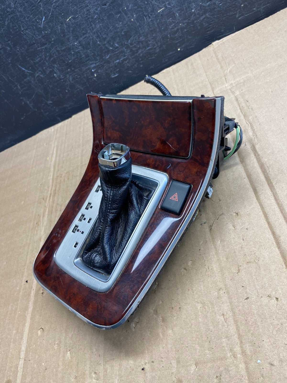2005 - 2007 Infiniti G35 G37 Center Console Shifter Floor Bezel Panel AD7206 DG3