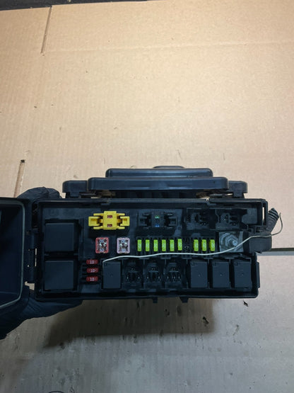 2009 Jeep Grand Cherokee Fuse Box Relay Panel BCM Body Control Module V6719 DG5