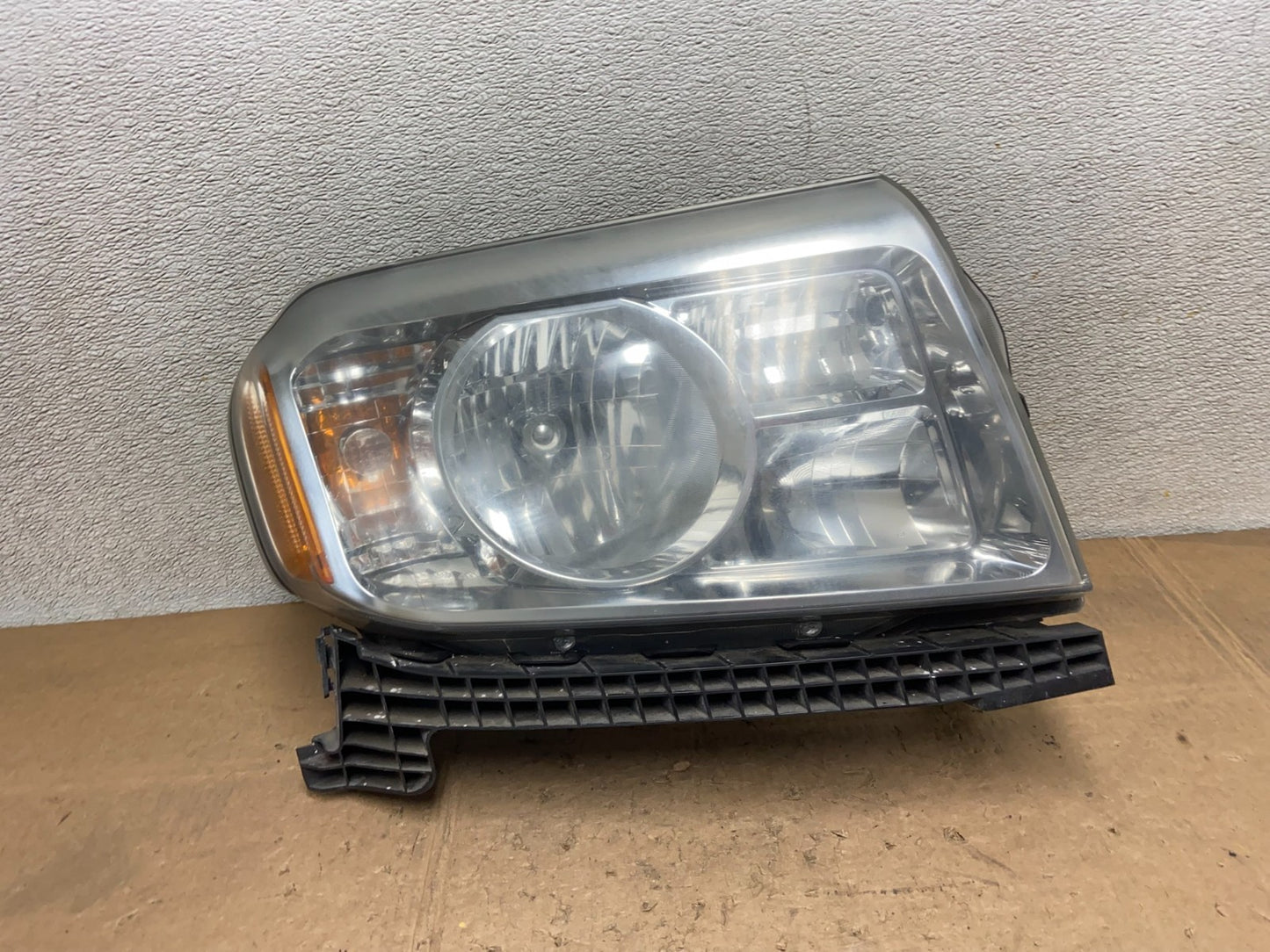 2009 2010 2011 Honda Pilot Right Passenger RH Halogen Headlight Oem Y7105 DW0