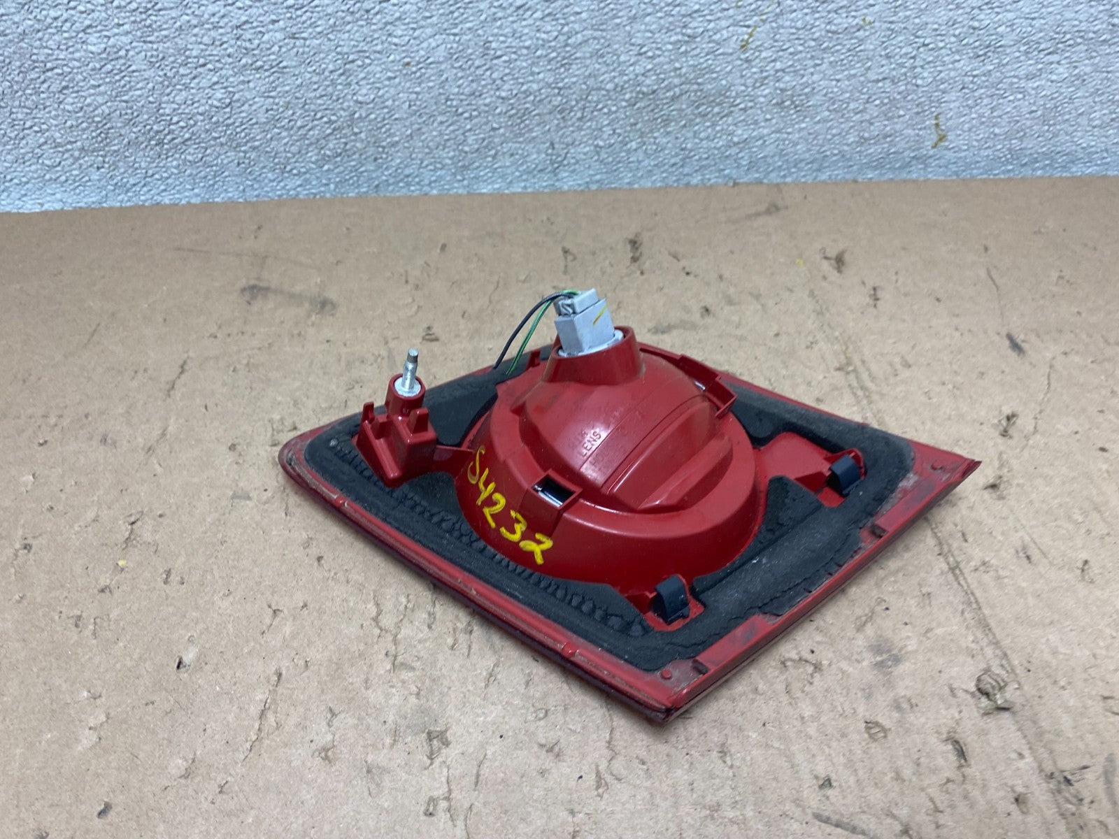 2004 2005 2006 Mazda 3 Sedan Left Driver LH Side Tail Light inner S4232 DW6