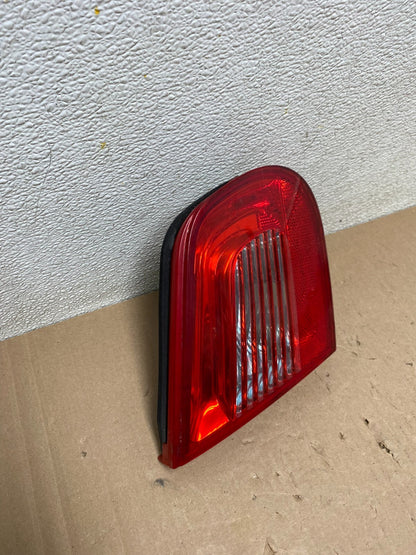 2007 - 2011 Volkswagen Eos Left Driver Tail Light Inner Oem F1896 KC2