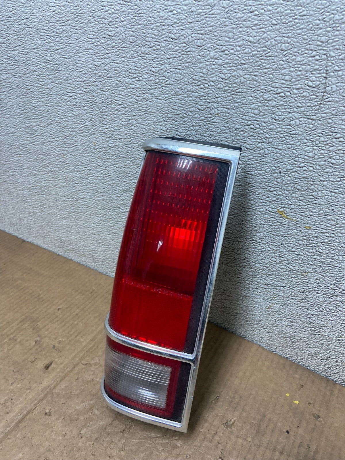 1983 - 1994 Chevrolet S10 GMC Sonoma Left Driver Tail Light Oem AA6733 DG1