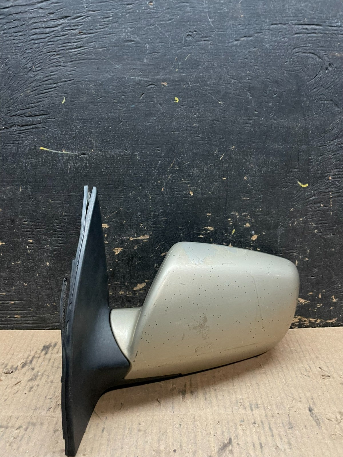 2007-2010 Hyundai Entourage Sedona Left Driver Lh Side Door Mirror Oem Y1573 MS0