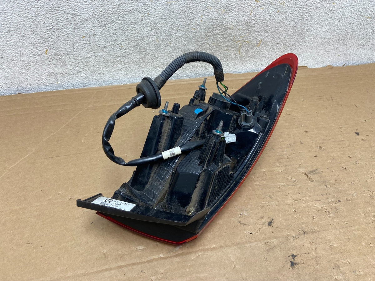 2016 - 2020 Chevrolet Malibu Right Passenger RH Side Tail Light AH8448 DW4