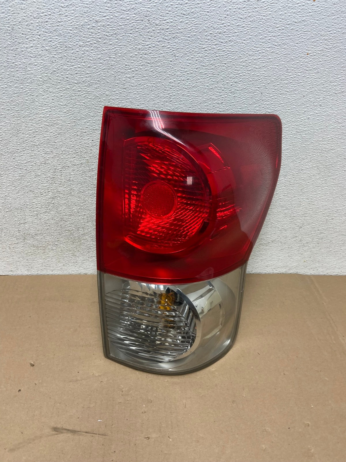 2007 to 2009 Toyota Tundra Right Passenger RH Side Tail Light AG3344 LK0