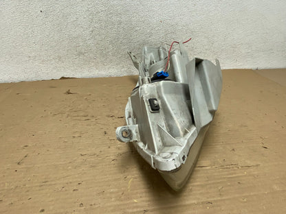 2003 to 2008 Toyota Matrix Right Passenger RH Side Halogen Headlight AG8300 DW8