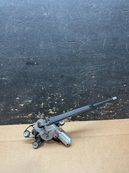 2006 to 2009 Volkswagen Golf Rear Windshield Wiper Motor OEM AA9012 DG0