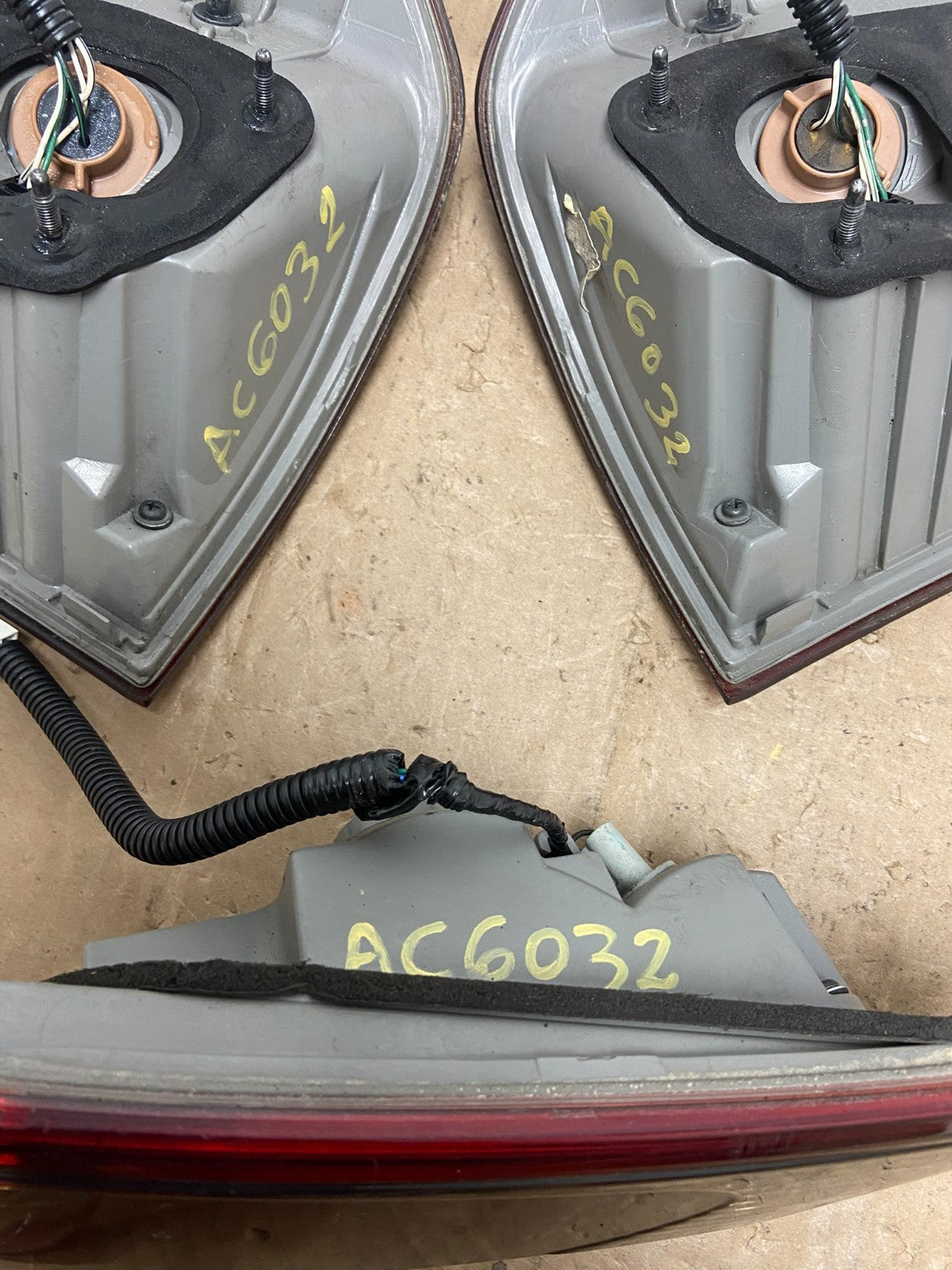 2009 - 2010 Lexus Is250 Is350 Left+Right Side Tail Lights AC6032 DW9