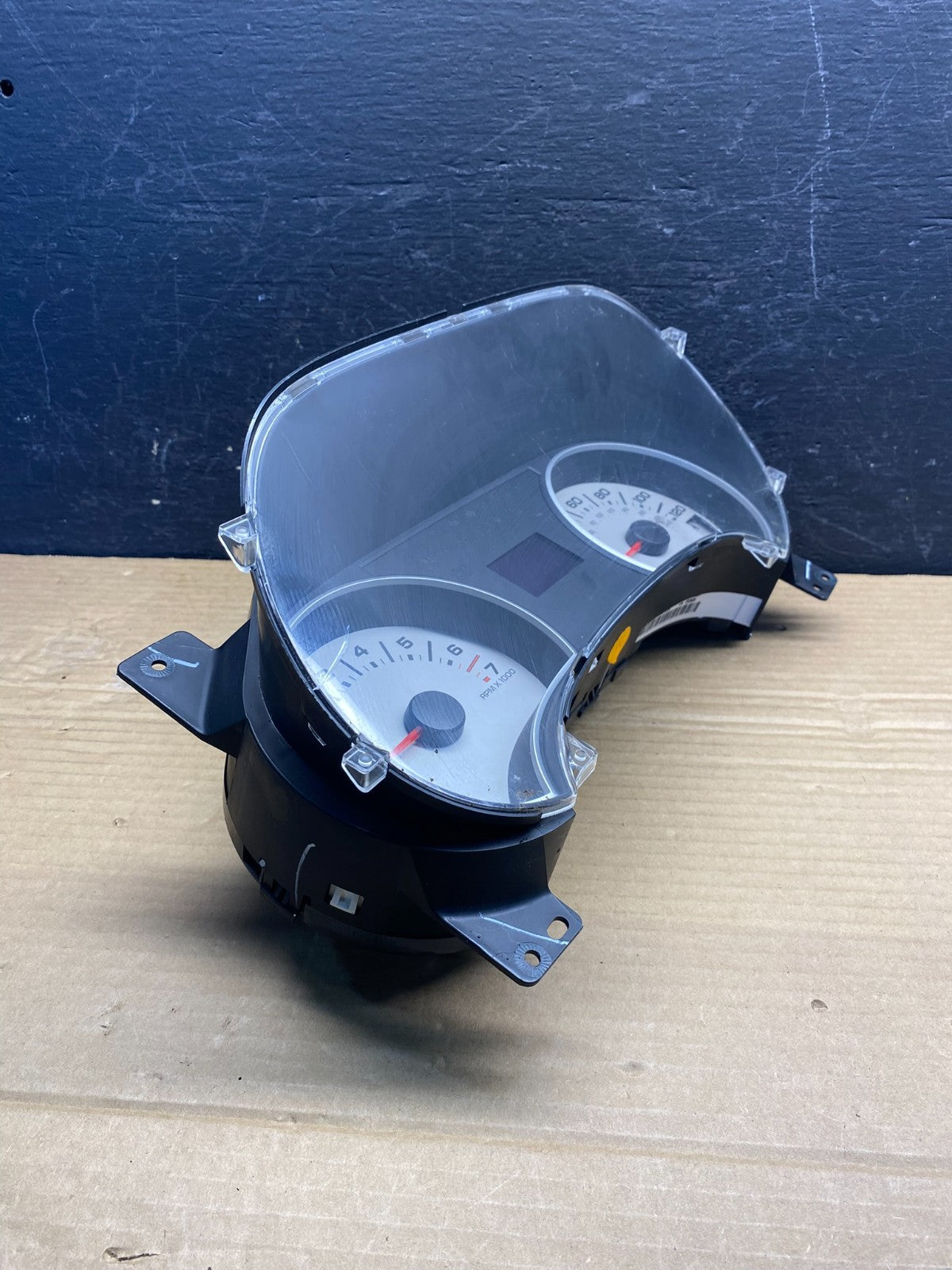 2006 2007 Ford Explorer Speedometer Cluster Gauge AE6202 DG1