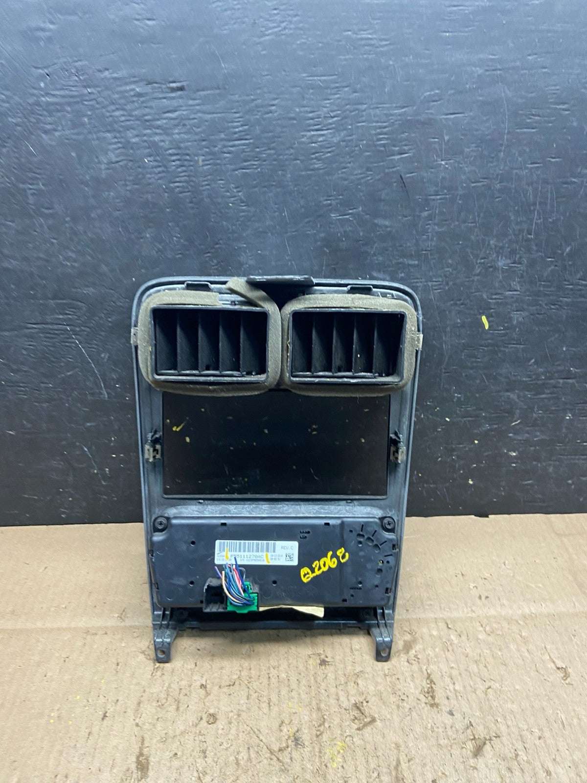 2010 to 2012 Dodge Caliber Dash Radio Center Bezel Climate Dash q2068 DG5