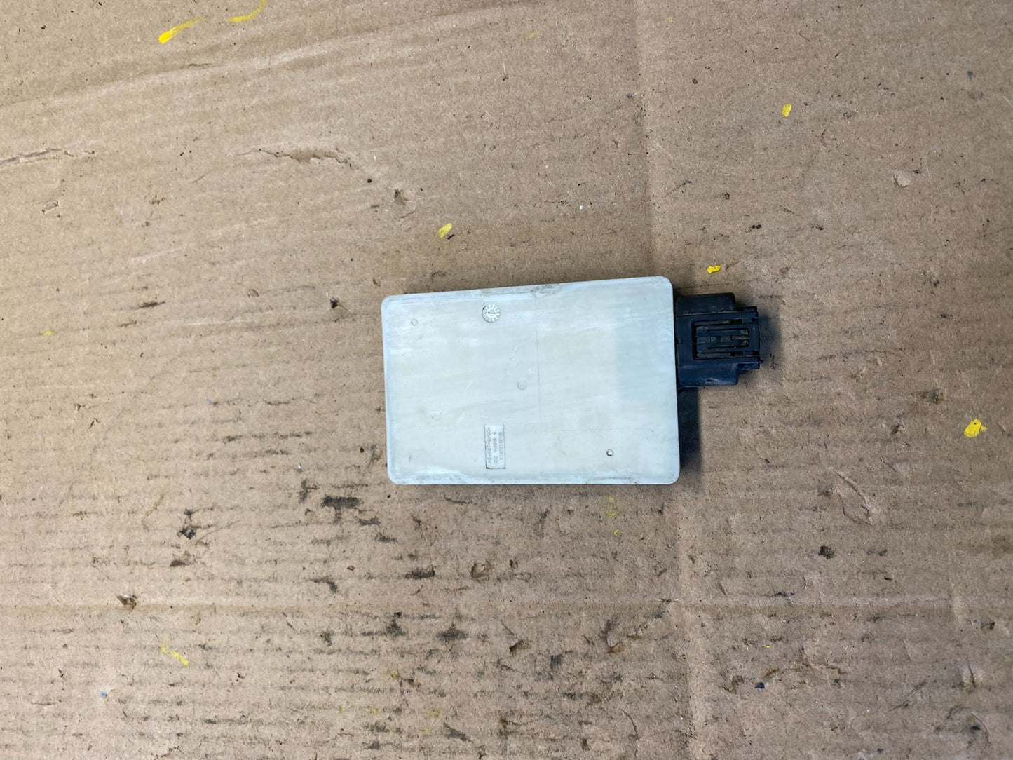 2017 to 2023 Alfa Romeo Giulia Blind Spot Sensor Module OEM R6082 DG0