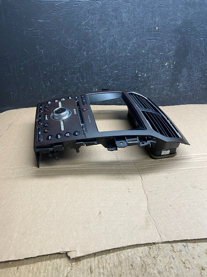 2016 to 2019 Ford Explorer Radio Climate Control Trim Bezel Panel af1812 DG2