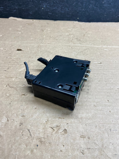 2013-2019 Ford Escape USB Card Reader Media Interface Control Module AF2591 DG1