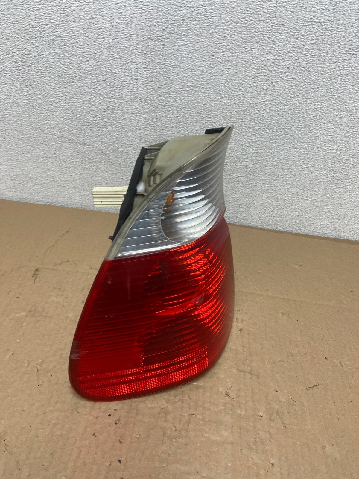 2004 2005 2006 BMW E53 X5 Left Driver Lh Side Tail Light Oem AB6195 LK2
