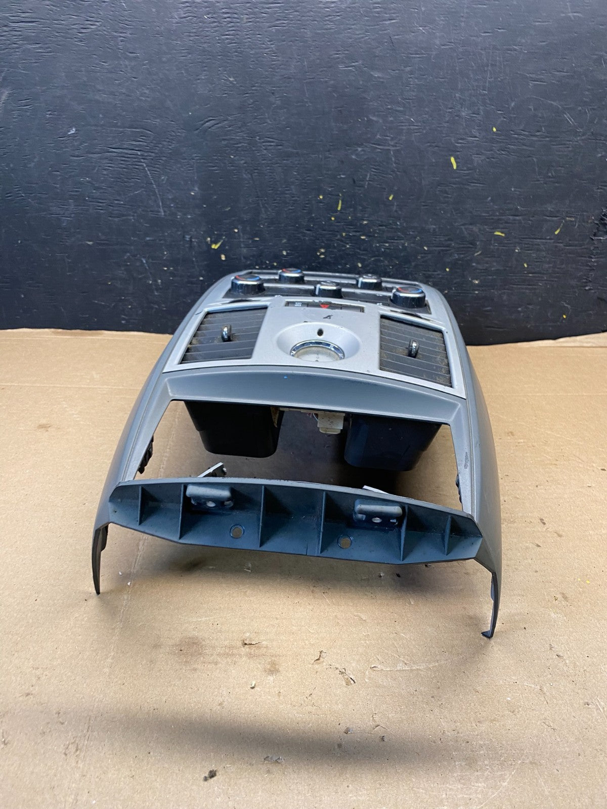 2008 - 2010 Dodge Grand Caravan Radio Bezel Climate Control Heat Heater R2506 DG4