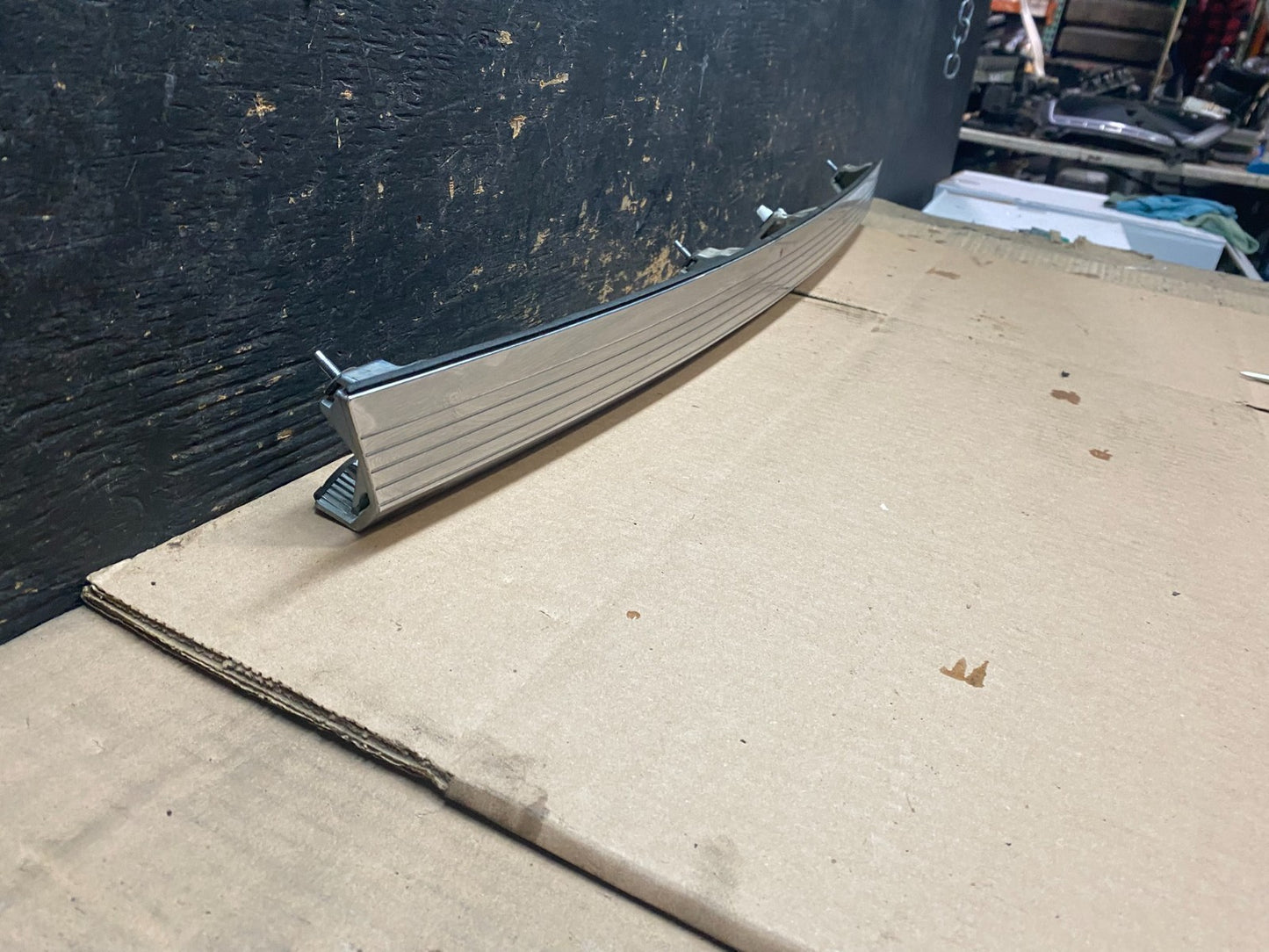 2011 2013 Honda Odyssey Trunk Tail LiftGate Plate Molding Panel Chrome W2516  DG2